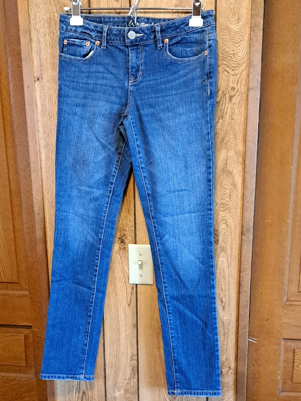 Aeropostale Bayla Women's Skinny Jeans in Mid Blue Wash Size 4 Reg